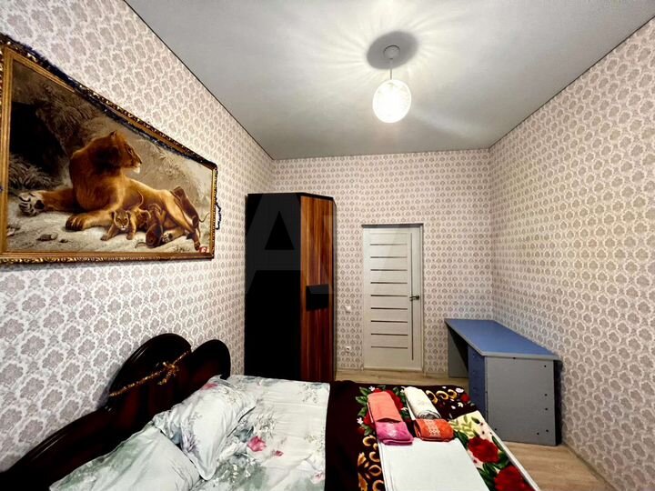 2-к. квартира, 70 м², 1/4 эт.