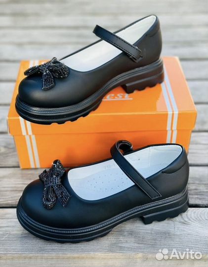 Туфли для девочки в школу