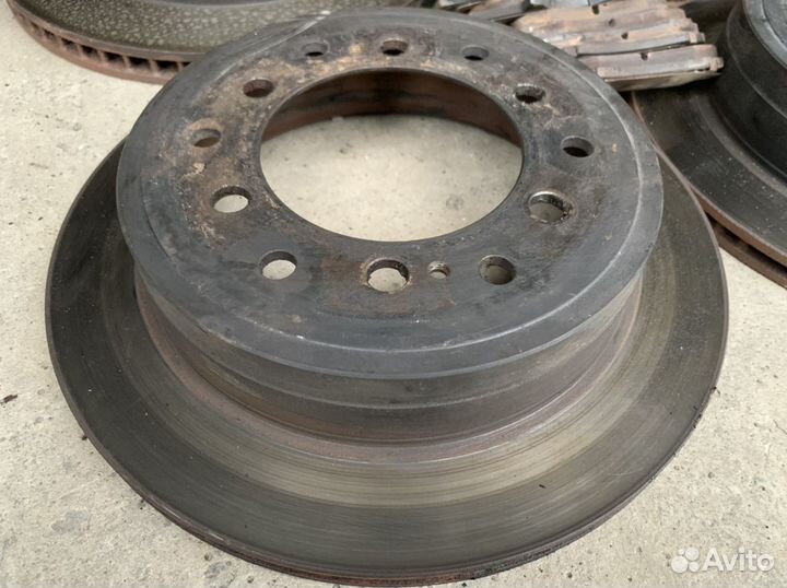 Тормозные диски + колодки Тойота Прадо