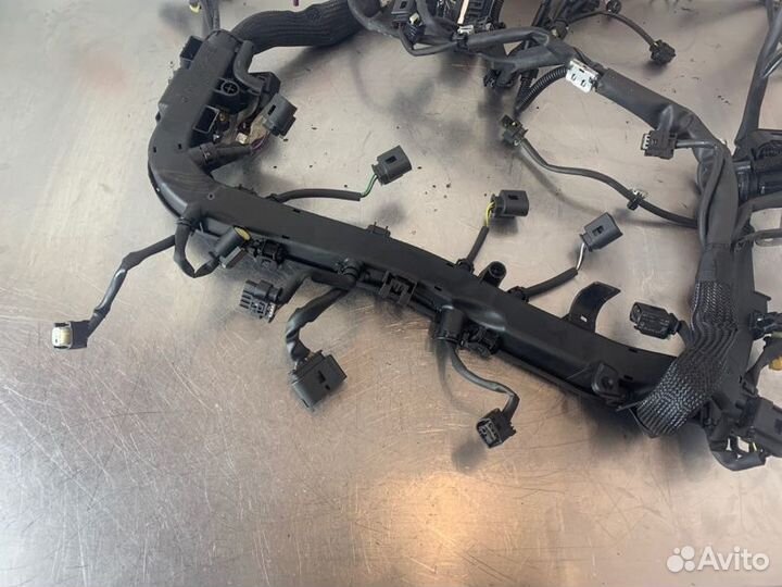 Проводка двигателя Mercedes C-Class W205 OM651 2.2