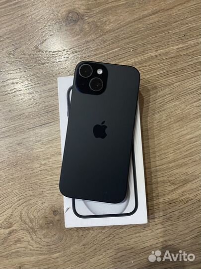 iPhone 15, 128 ГБ