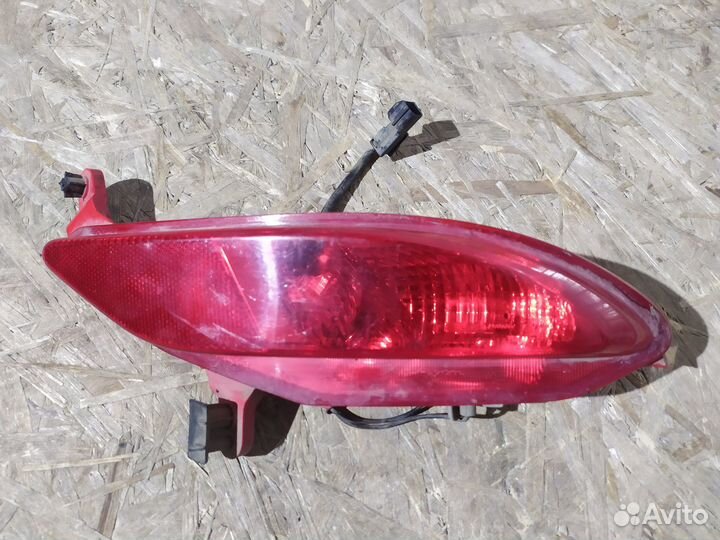 Фонарь противотуманный задний Hyundai Sаnta FE