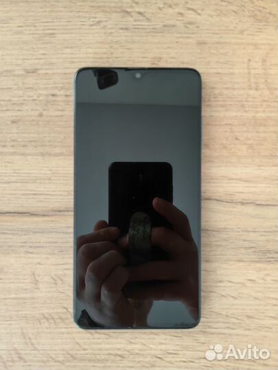 HUAWEI Mate 20, 6/128 ГБ