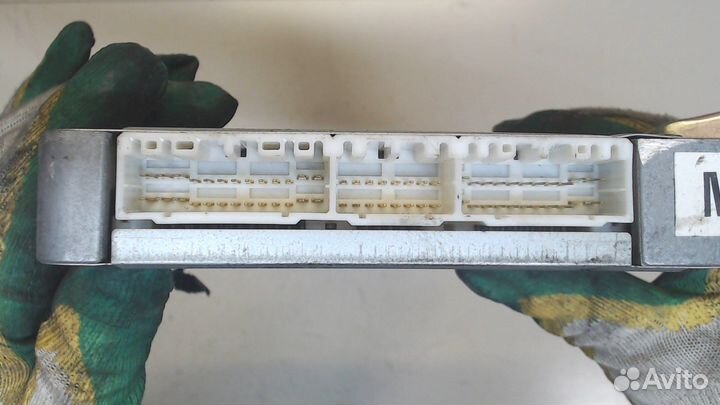 Блок управления двигателем Toyota Carina E, 1996