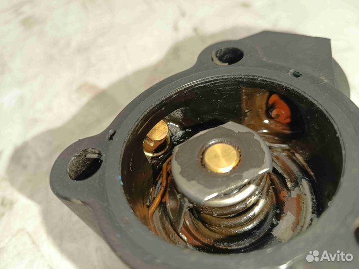 Корпус термостата Ford Galaxy Y5B