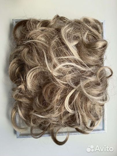 Шиньон на крабе