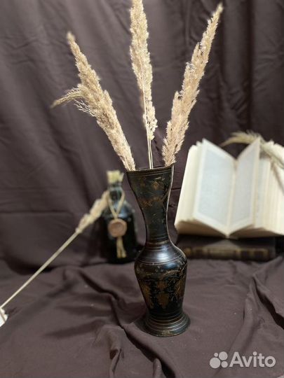 Старинная ваза