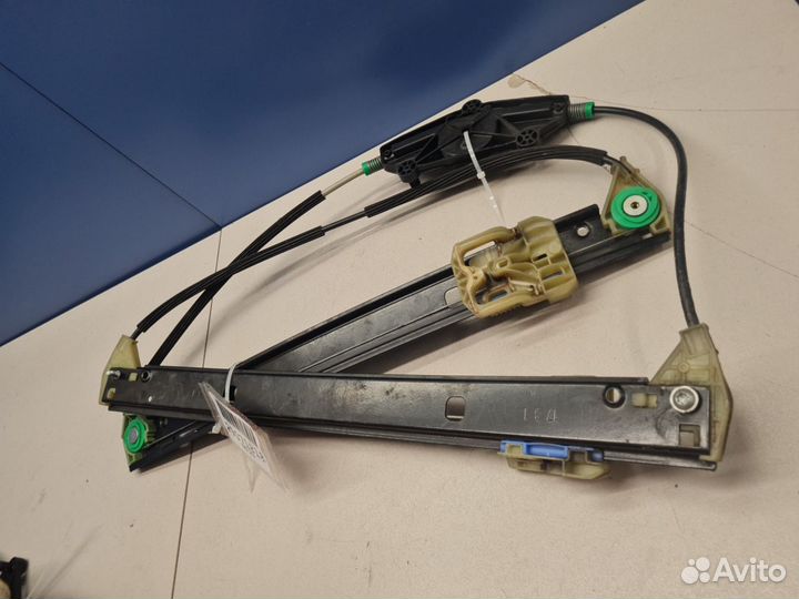 Стеклоподъемник передний правый Audi A4 B8 Allroad