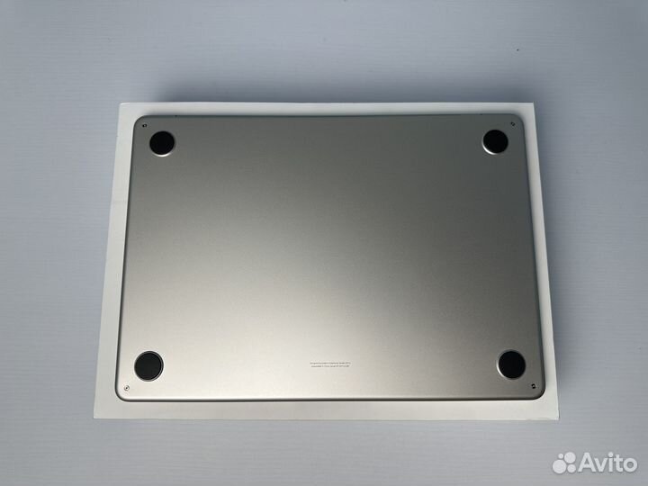 MacBook Air 13 2024 M3/16/512 Starlight с чеком