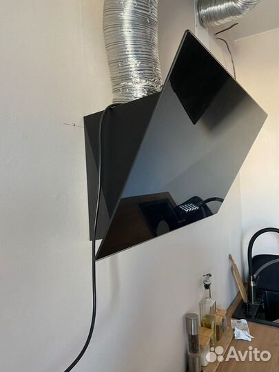 Вытяжка Krona