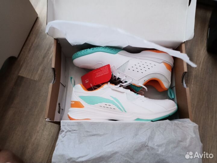 Кроссовки LI-ning для бадминтона муж 44 р