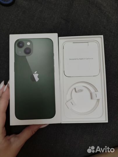 Коробка от iPhone 13 и от блока (оригинальные)