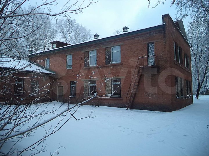 Продам здание, 1793.8 м²