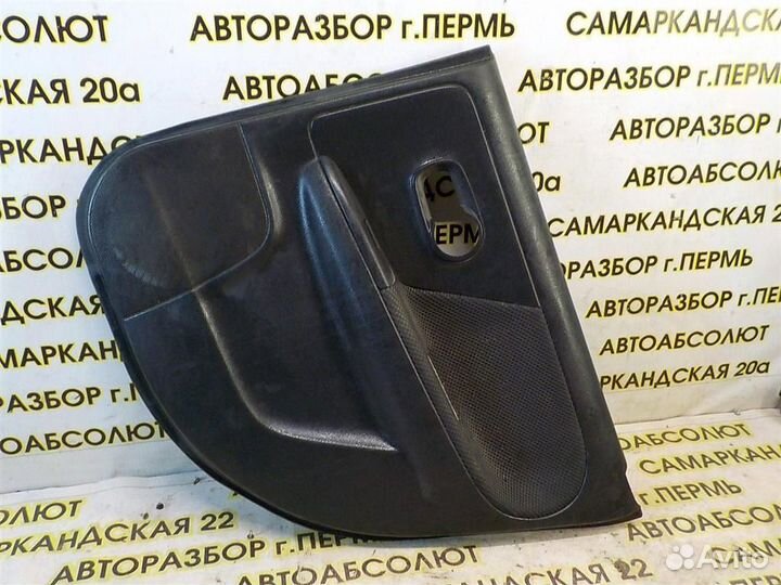 Обшивка двери задней правой Nissan Note (E11) 200