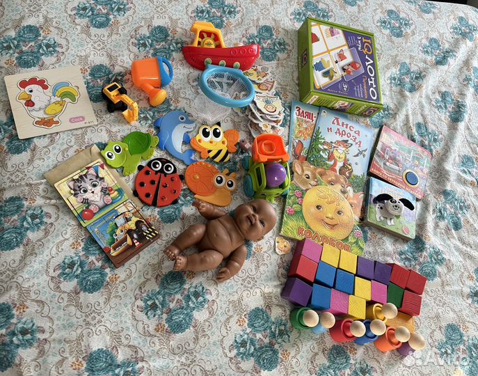 Пакетом книжки игрушки