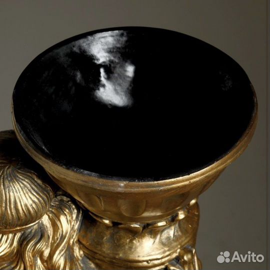 Статуя девушка с кашпо под бронзу гипс 97см