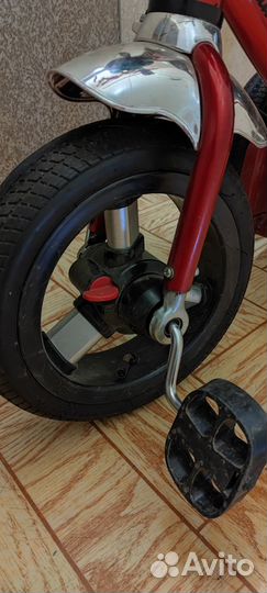 Детский трехколесный велосипед