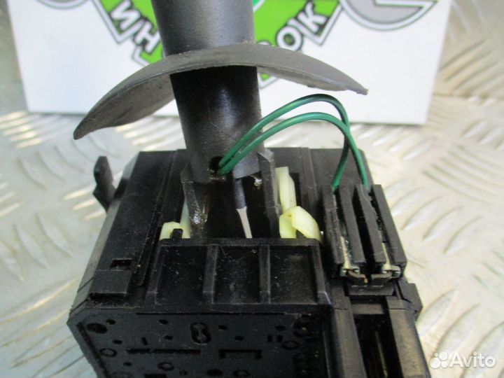 Переключатель стеклоочистителей Renault Laguna 2