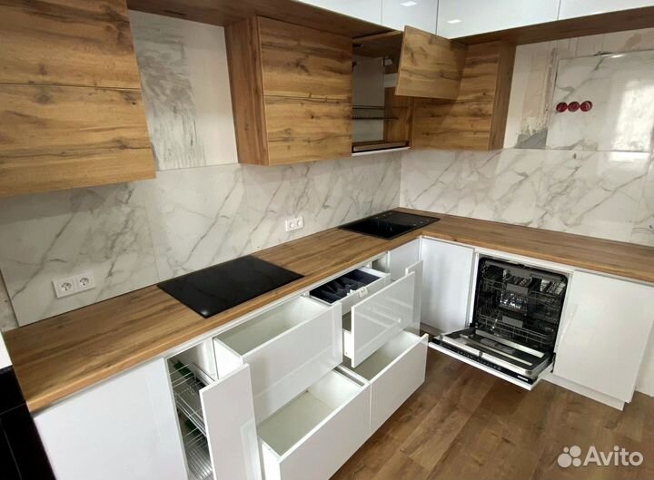 Кухня на заказ CS - 136