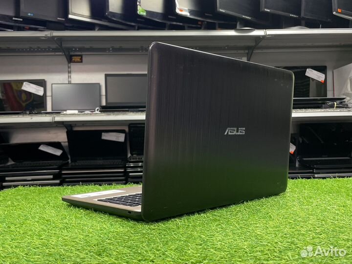 Ноутбук Asus VivoBook D540MA