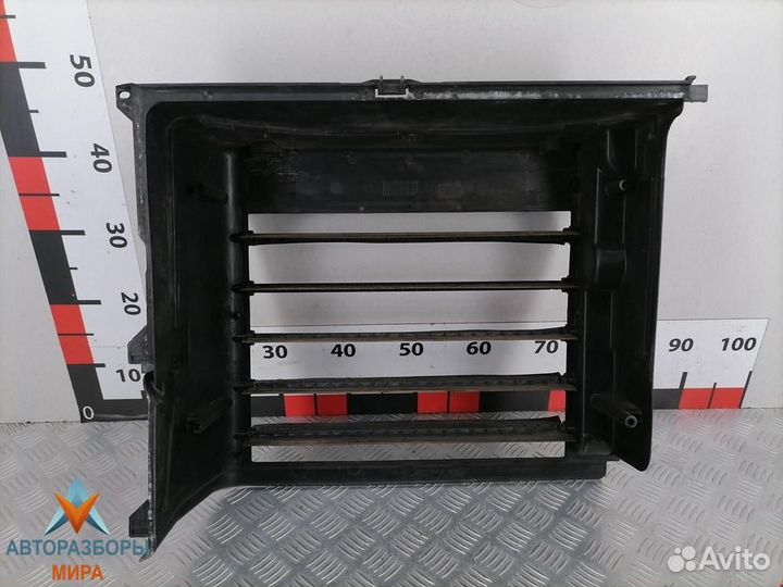 Диффузор вентилятора BMW 3 E46 1999 51718202831