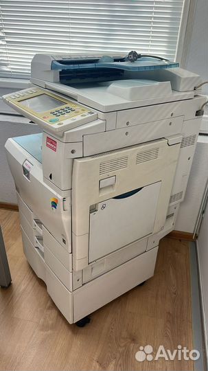 Копировальный аппарат Ricoh Aficio MP C2051