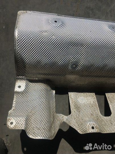 Экран тепловой Bmw 530D G30 LCI B57D30A 2020