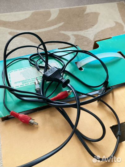 Видеомагнитофон