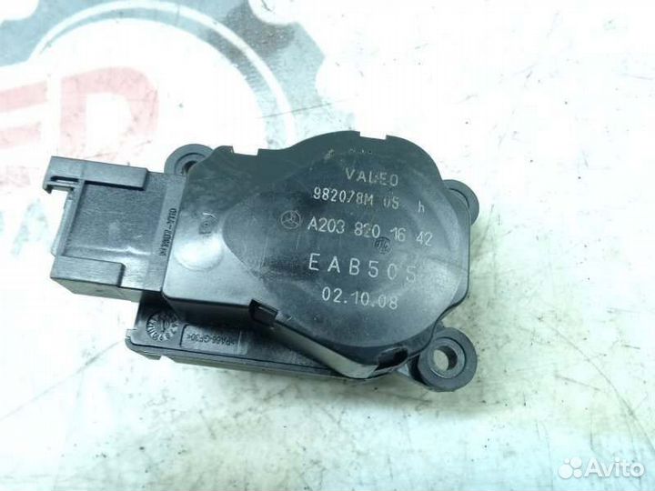 Сервопривод заслонок печки Mercedes-Benz Slk-Class