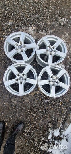 Литые диски R16 5х114.3