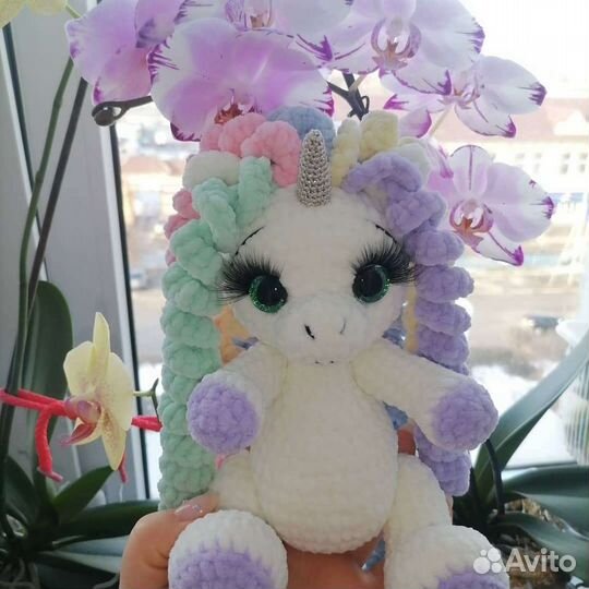 Вязаные игрушки из плюшевой пряжи в наличии и на з