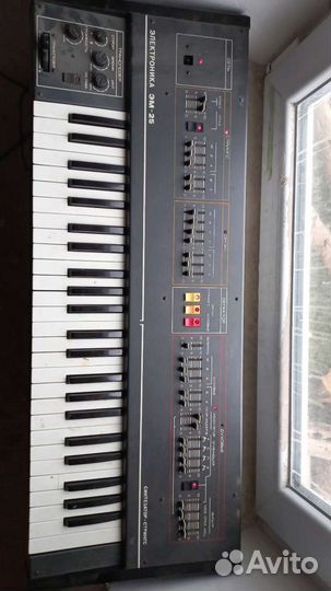 Синтезатор стрингс электроника