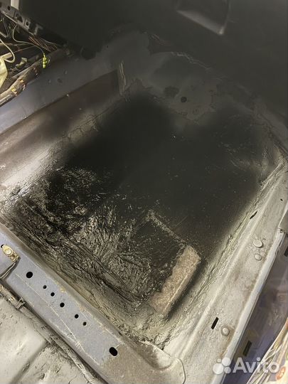 Сварка днища автомобиля