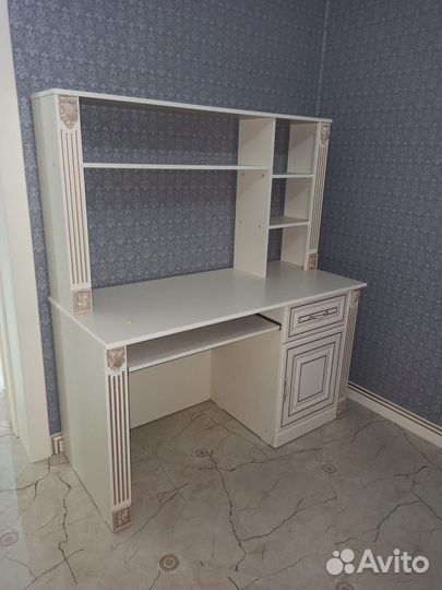 Компьютерные столы новые