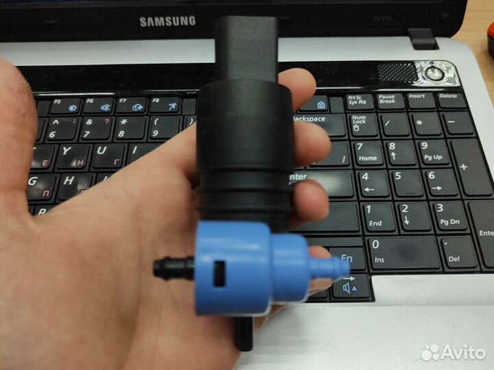 Насос омывателя audi A6 (C5)