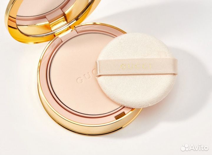 Пудра gucci poudre de beauté mat naturel