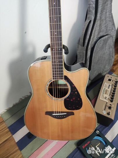 Yamaha fgx830c NT + Yamaha thr30iia wireless