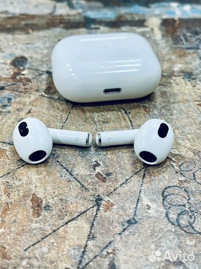 Беспроводные наушники Apple AirPods 3 оригинал