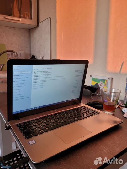 Ноутбук Asus 15,6