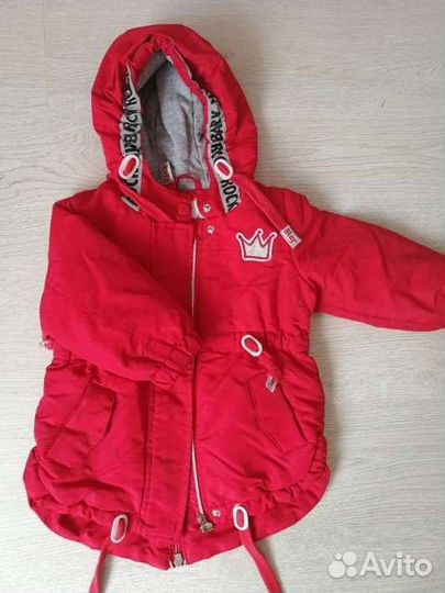 Куртка на девочку