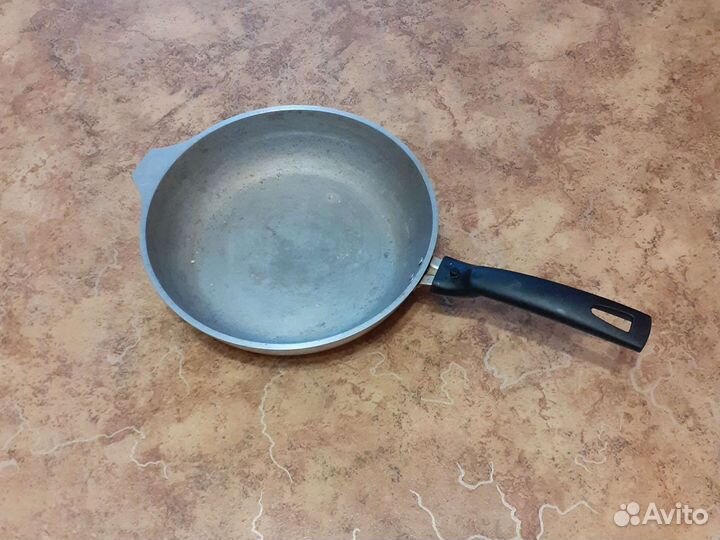 Сковорода алюминиевая