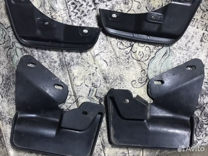 Брызговики Лада Приора