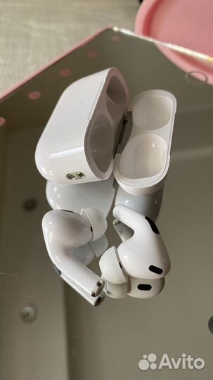 Наушники apple