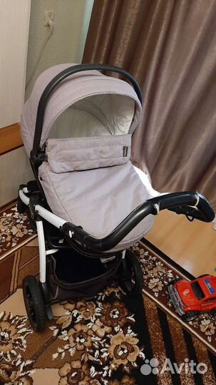 Детская коляска 3 в 1