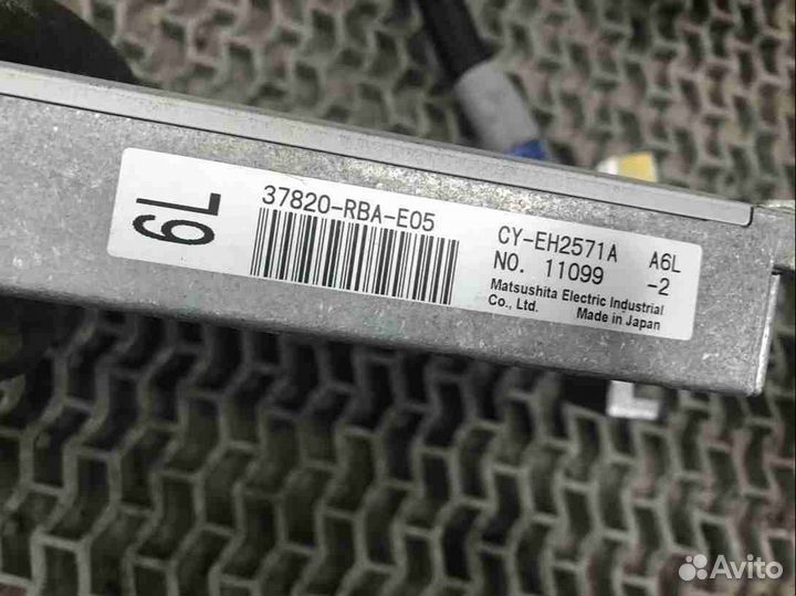 Блок управления двигателем Honda Accord 37820-RBA-E05
