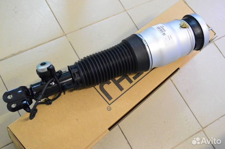 Пневмостойка передняя правая Hyundai Equus 2009