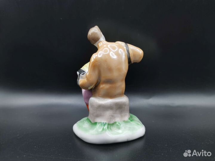 Статуэтка Гармонист Перепляс Дулево С дефектом