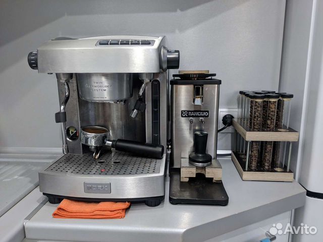 Кофеварка (кофемашина )