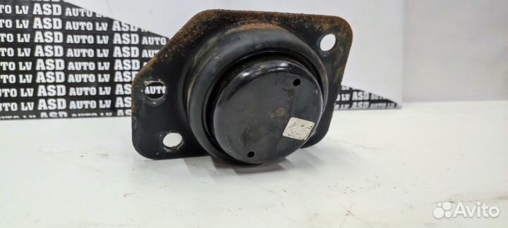 Опора двигателя правая Chevrolet Lacetti