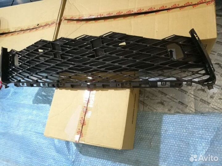 Решетка Lexus Rx 4